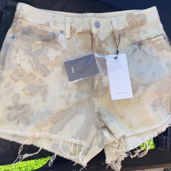 Nwt Brady short John Elliott brand never worn nwt 27 hi waist made in Japan nwt - Picture 8 of 17
